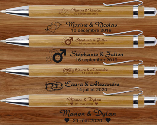 différents stylos bambou gravés mariage